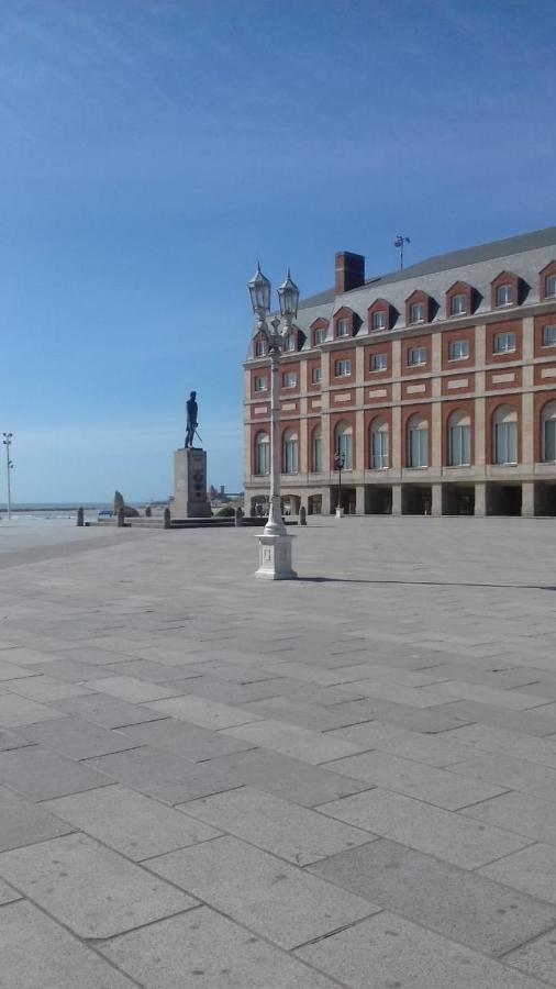 Ferienwohnung Departamento En Plaza Colon, 200 Mts De La Playa Mar del Plata Exterior foto