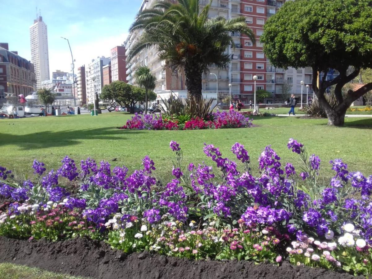 Ferienwohnung Departamento En Plaza Colon, 200 Mts De La Playa Mar del Plata Exterior foto